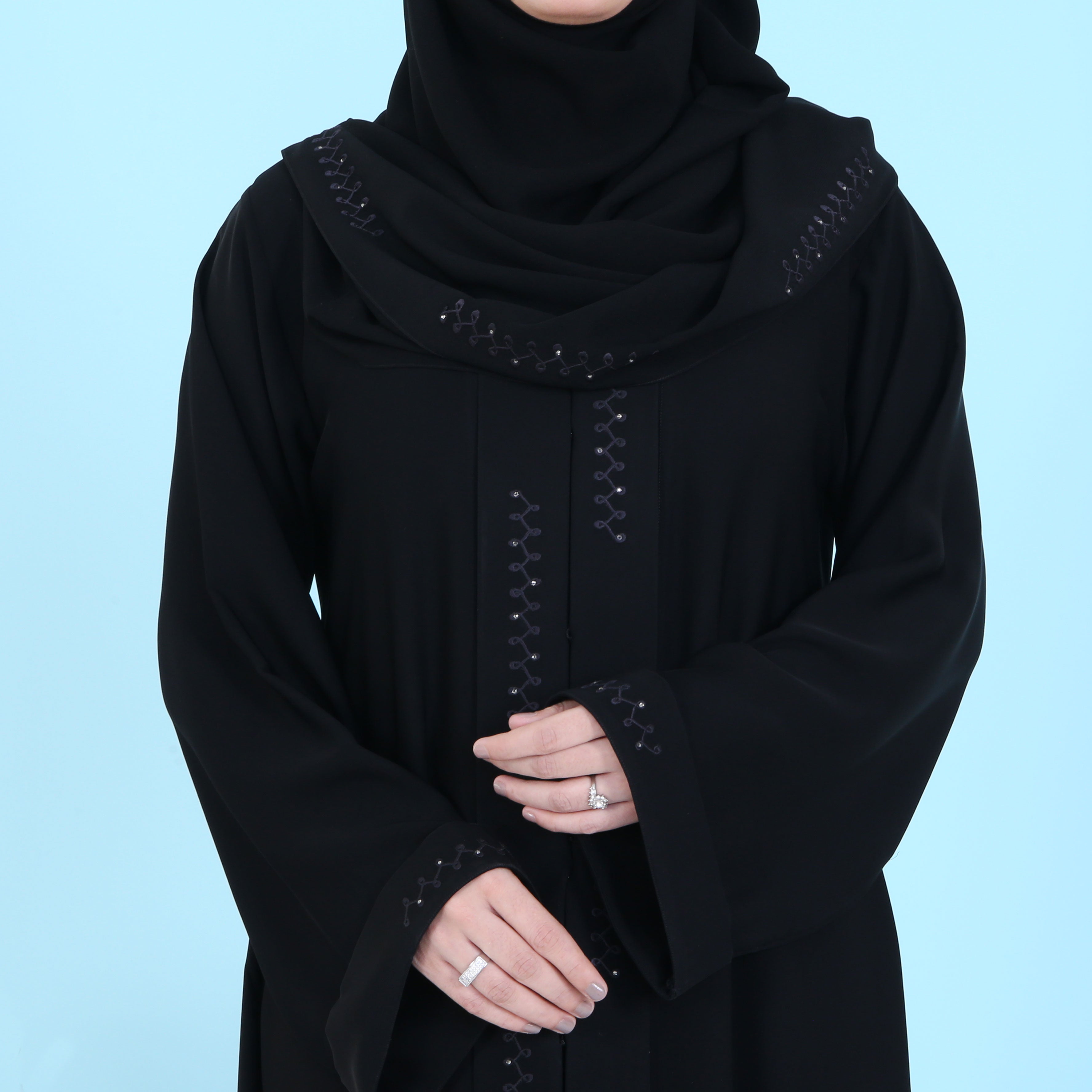 CACHELLE BLACK (RB842)