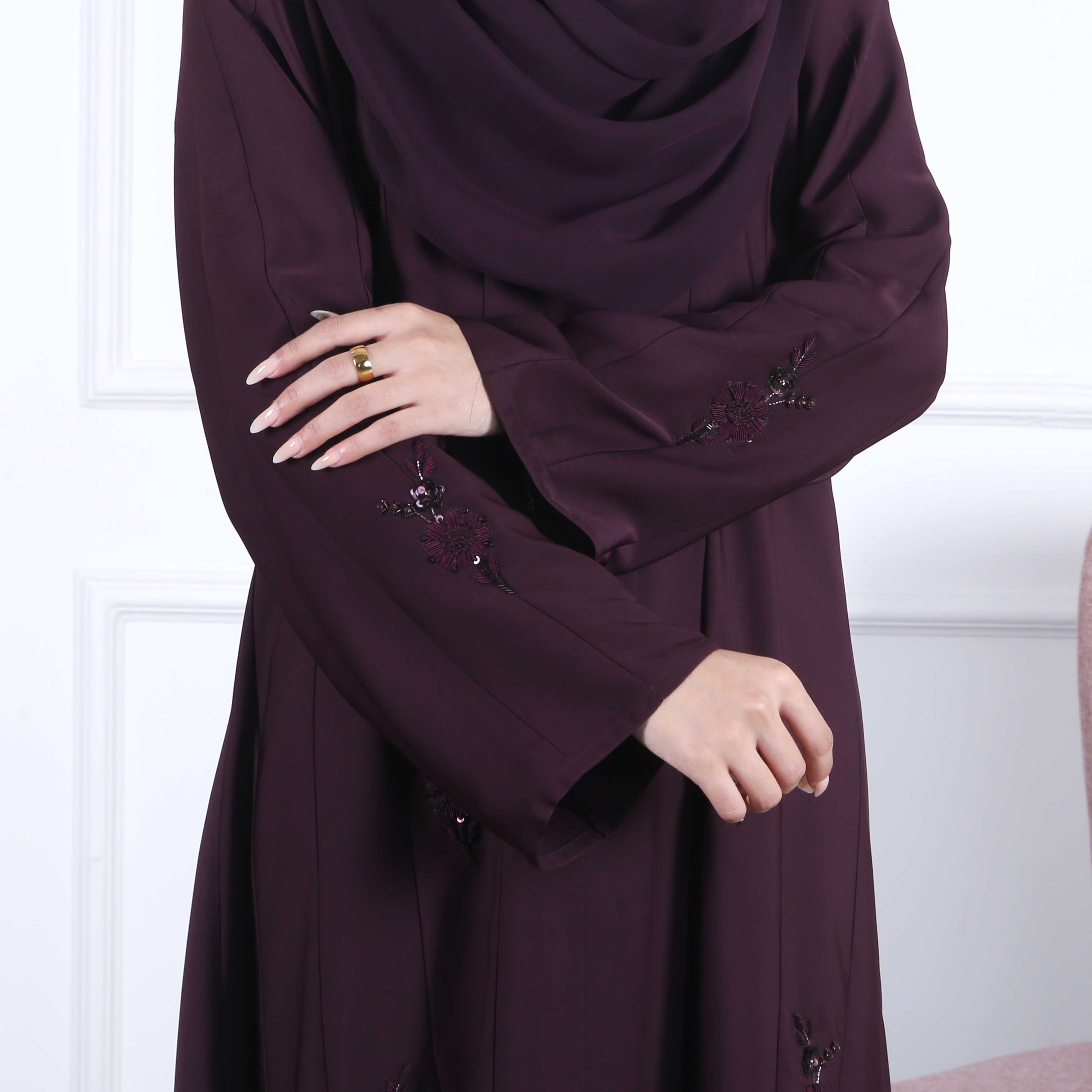 ELEGANT INDIGO EMBROIDERED ABAYA(RB901)