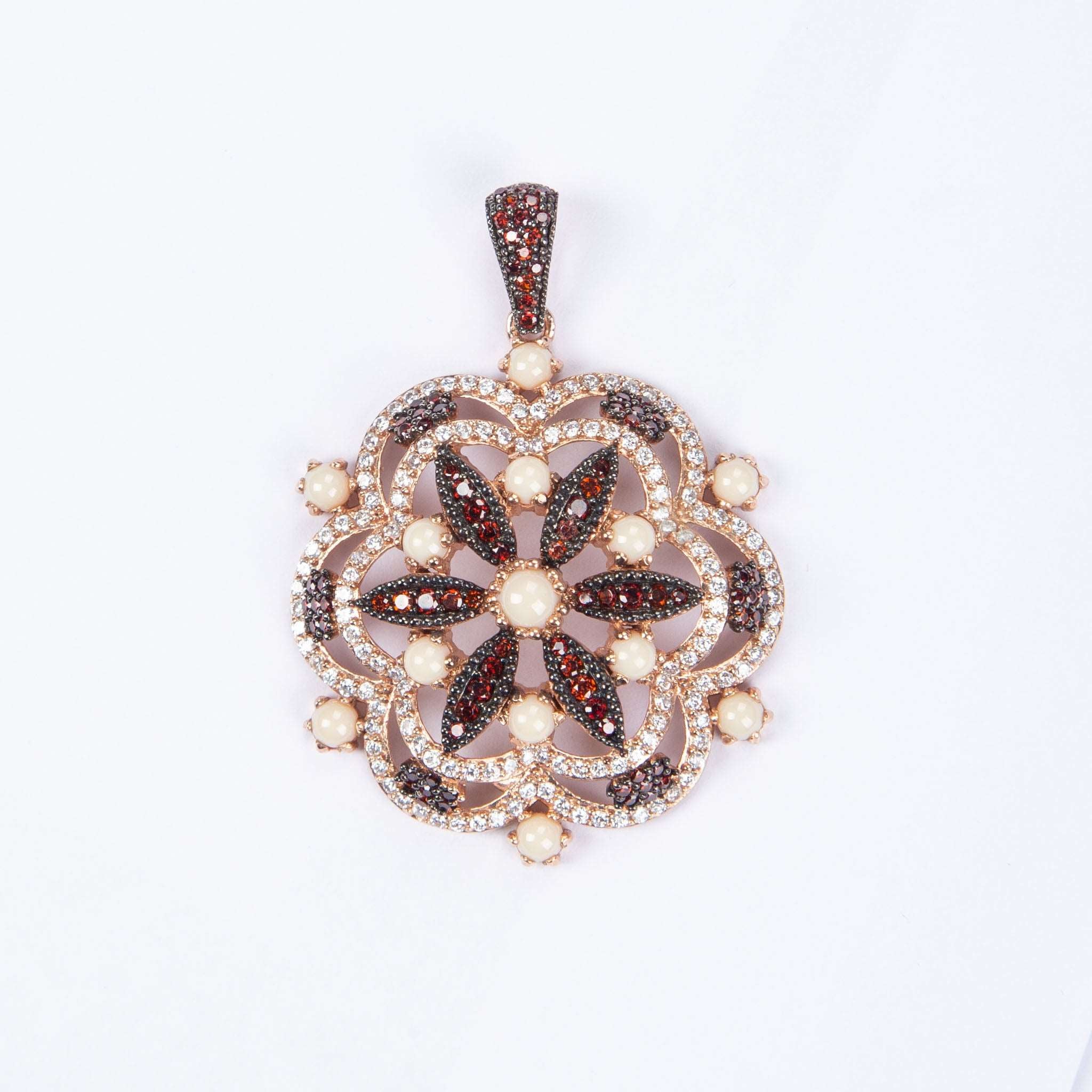 Flora Pendant