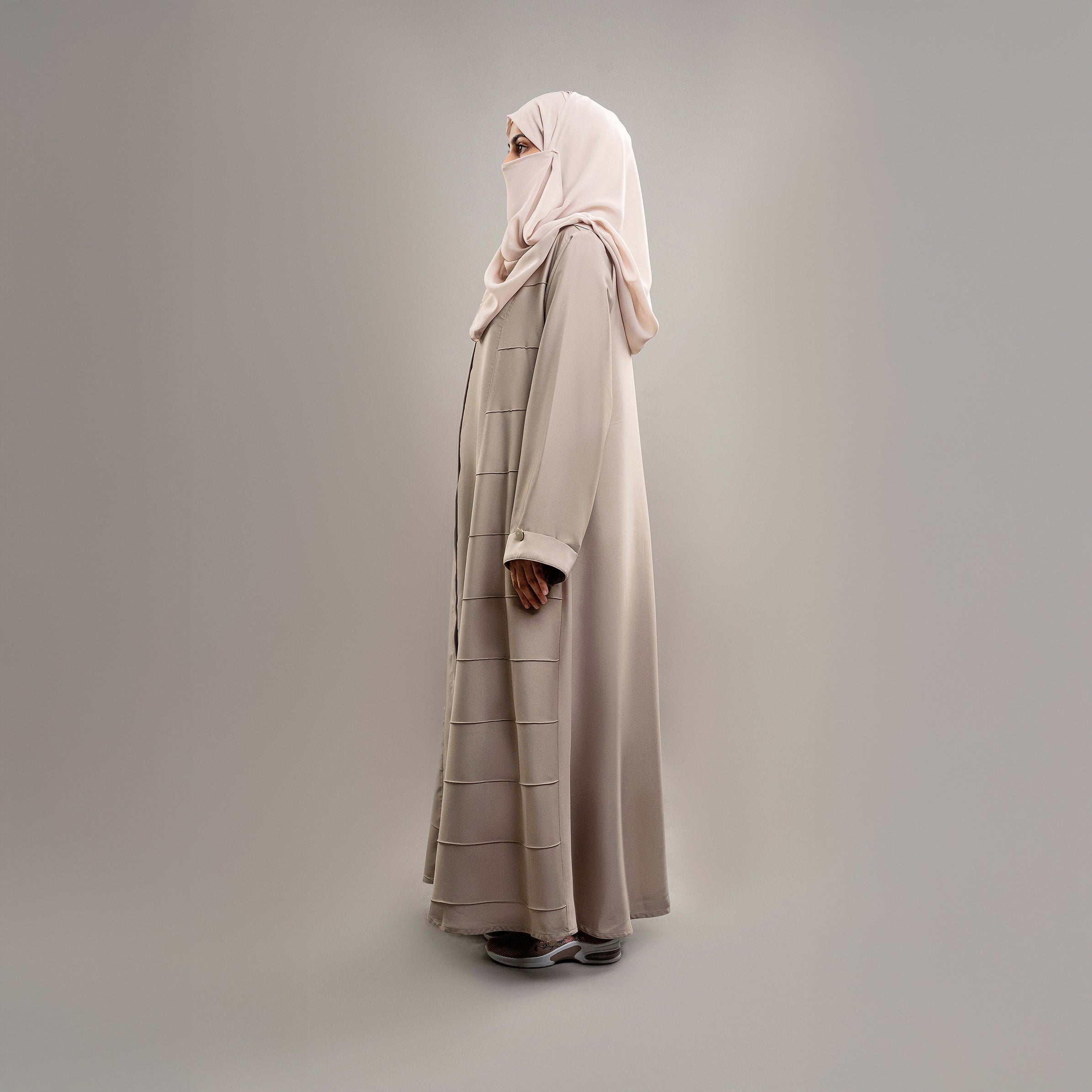 NILE SERENITY OPEN ABAYA(PR928)