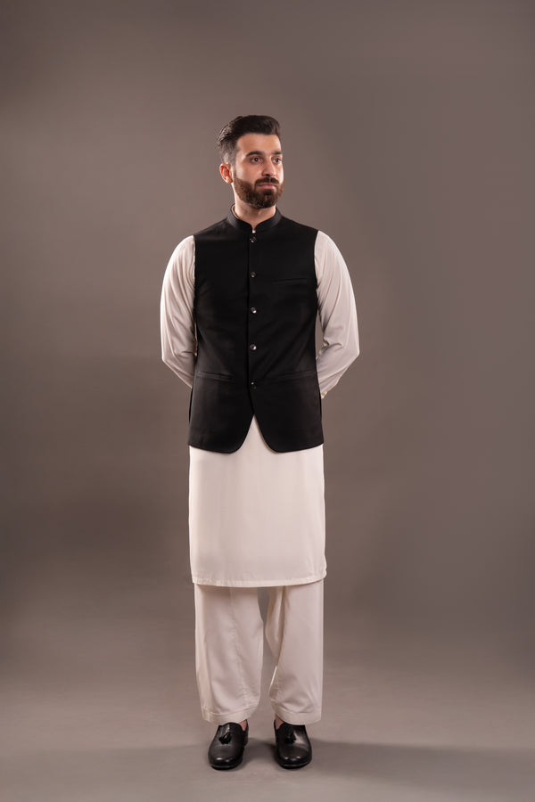CLASSIC BLACK WAISTCOAT