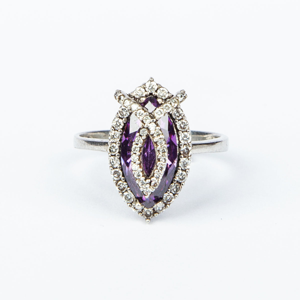 Luxurious Marquise- Cut silver Ring
