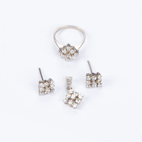 Square Studded Pendant Set